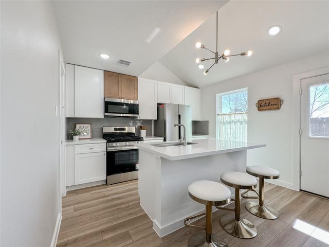 2710 Discovery Trails Court, Conroe, TX 77301