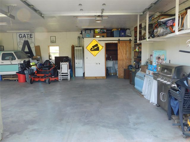 2261 CRANE Road, Edinboro, PA 16412