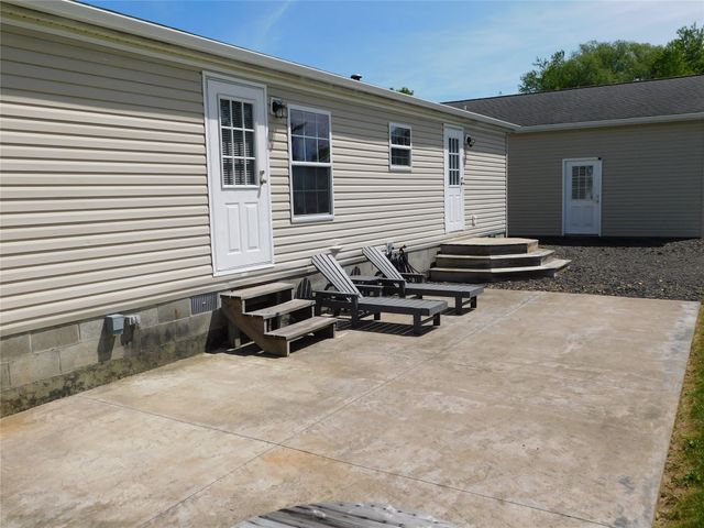 2261 CRANE Road, Edinboro, PA 16412