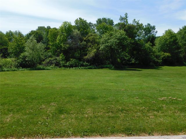 2261 CRANE Road, Edinboro, PA 16412