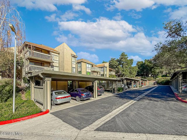 291 Sequoia Court 17, Thousand Oaks, CA 91360