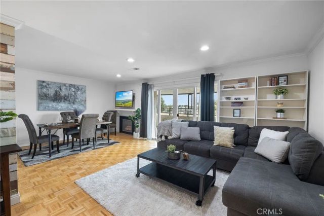 1117 Rosecrans Avenue 15A, Fullerton, CA 92833