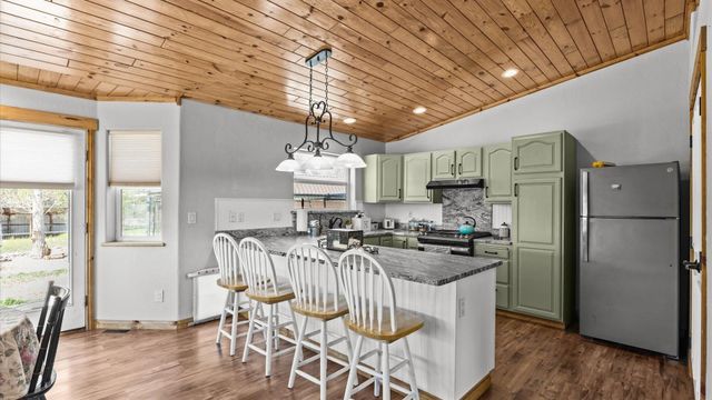21935 Oatman Road, Eckert, CO 81418