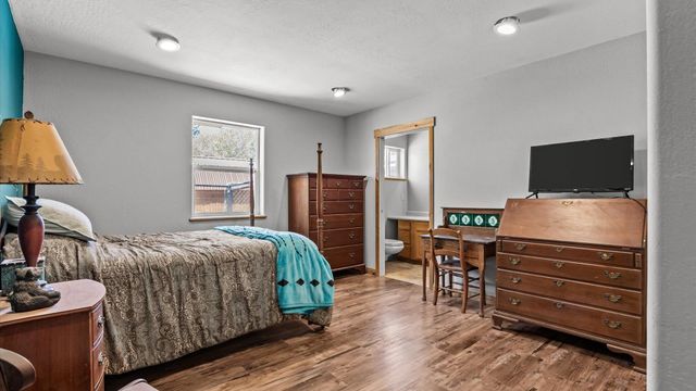 21935 Oatman Road, Eckert, CO 81418