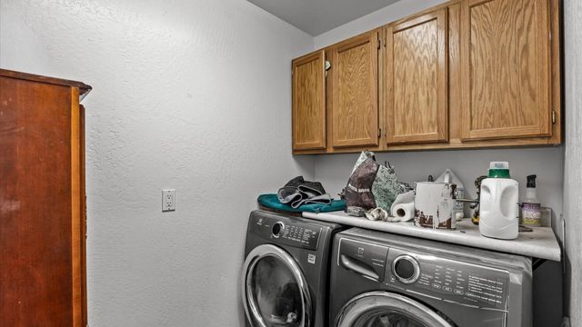 21935 Oatman Road, Eckert, CO 81418