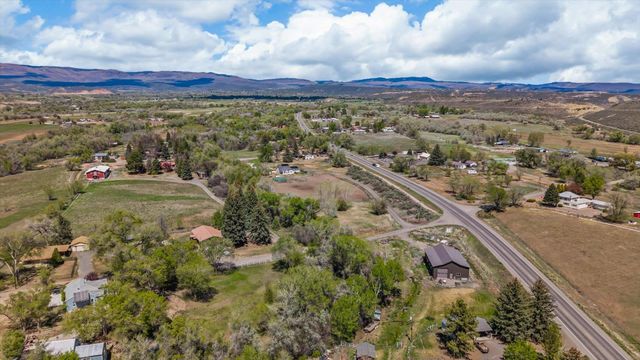 21935 Oatman Road, Eckert, CO 81418