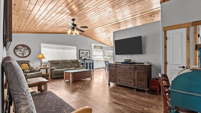 21935 Oatman Road, Eckert, CO 81418