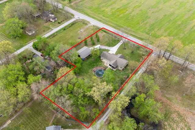 1358 Pershing Road, West Frankfort, IL 62896