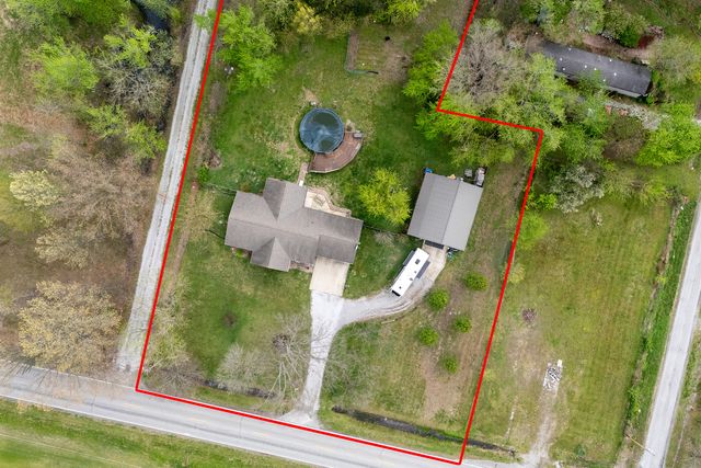 1358 Pershing Road, West Frankfort, IL 62896