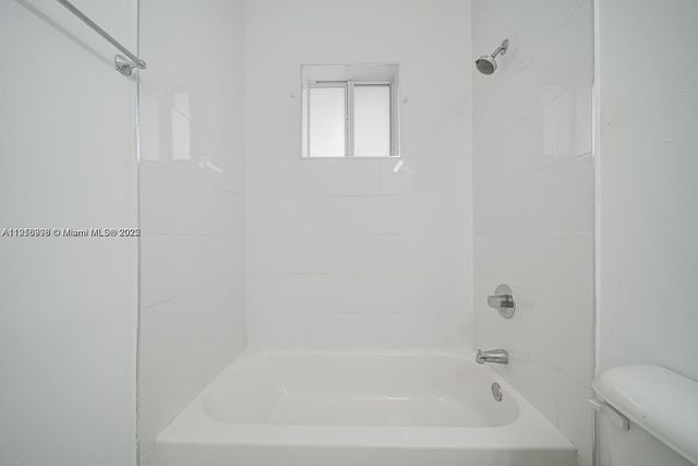 14708 NE 7th Ave 14710, Miami, FL 33161