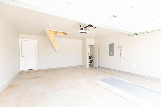 12305 SW 32nd Street, Yukon, OK 73099