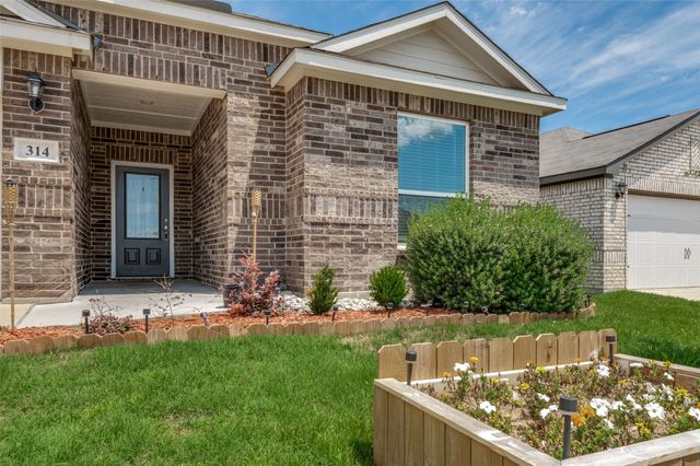314 Condie Russell Avenue, Venus, TX 76084
