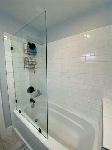 1604 Avenue L, Galveston, TX 77550