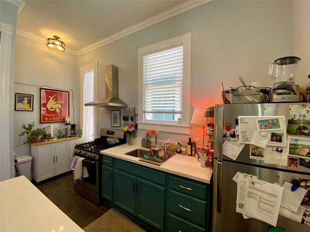 1604 Avenue L, Galveston, TX 77550