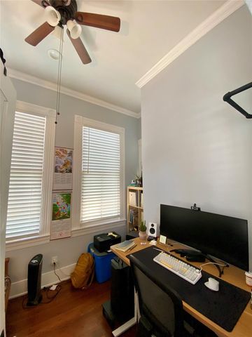 1604 Avenue L, Galveston, TX 77550