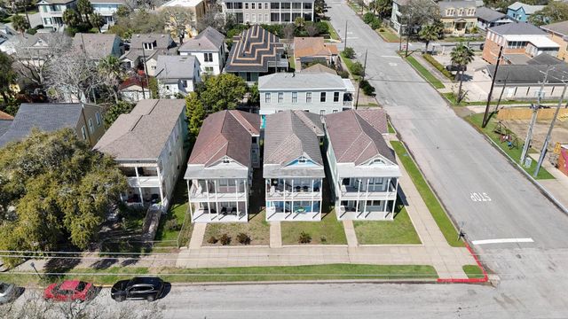 1604 Avenue L, Galveston, TX 77550