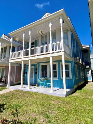 1604 Avenue L, Galveston, TX 77550