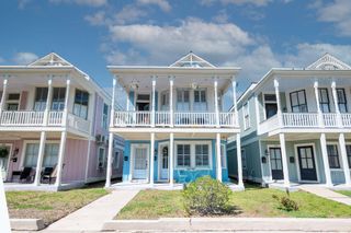 1604 Avenue L, Galveston, TX 77550