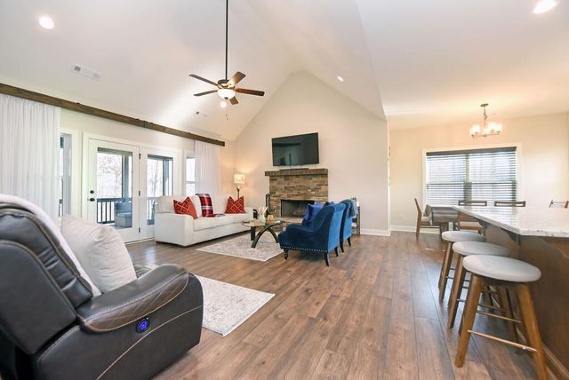 1008 Ridge Drive, Morganton, GA 30560