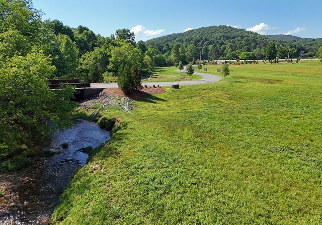 1008 Ridge Drive, Morganton, GA 30560