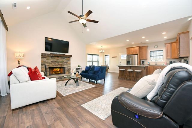 1008 Ridge Drive, Morganton, GA 30560