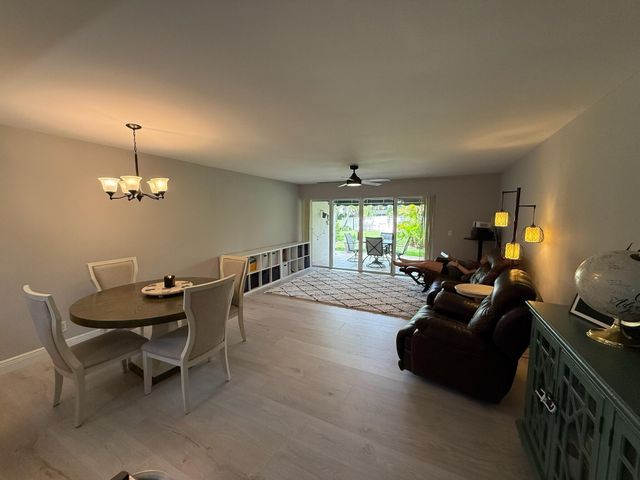 386 Golfview Road F, North Palm Beach, FL 33408