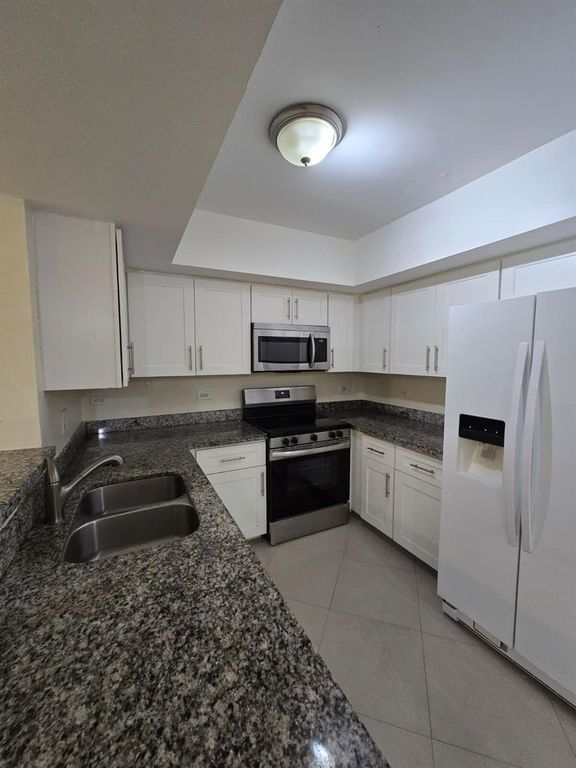 3630 N 56TH Avenue 308, Hollywood, FL 33021