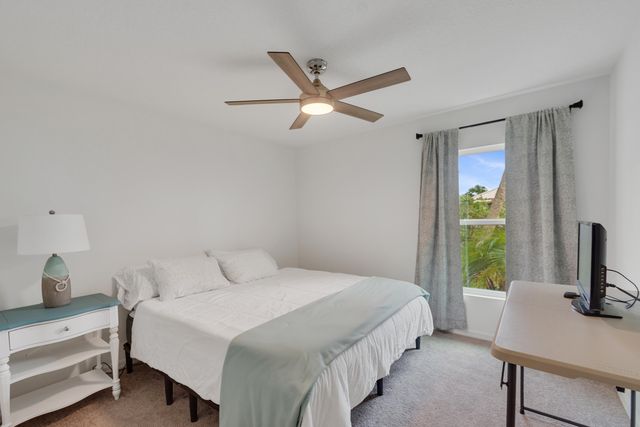 450 Kendall Avenue, Sebastian, FL 32958