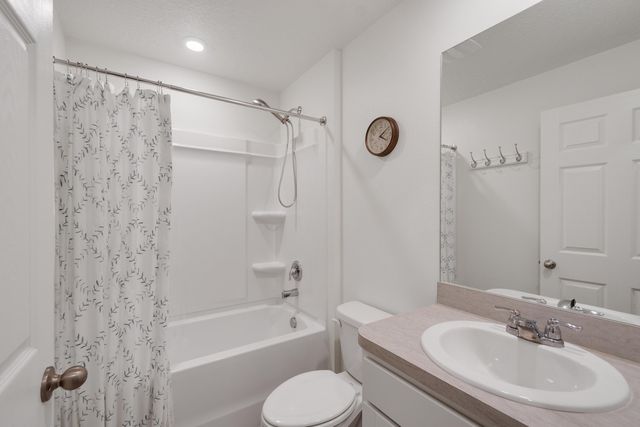 450 Kendall Avenue, Sebastian, FL 32958