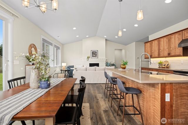 1016 Adams Court, Mount Vernon, WA 98274