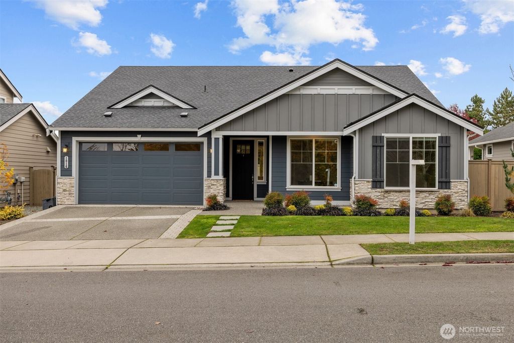 1016 Adams Court, Mount Vernon, WA 98274