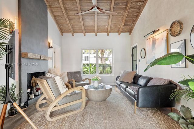 1024 Lenox Ave 1, Miami Beach, FL 33139