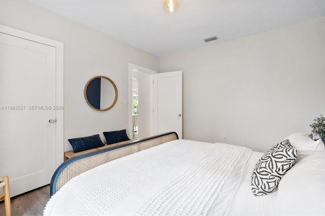 1024 Lenox Ave 1, Miami Beach, FL 33139