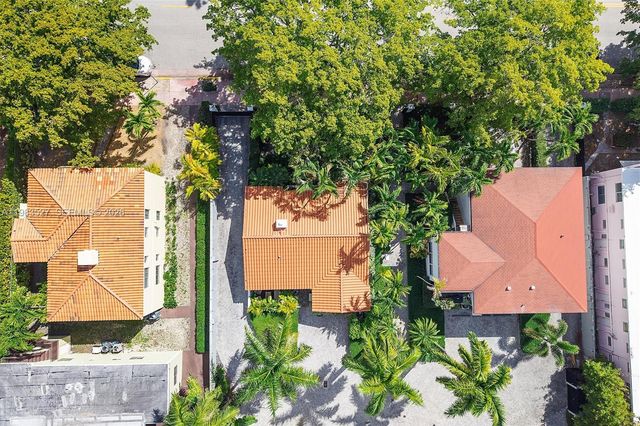 1024 Lenox Ave 1, Miami Beach, FL 33139