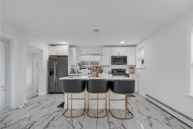 215 Kenyon Avenue, Pawtucket, RI 02861