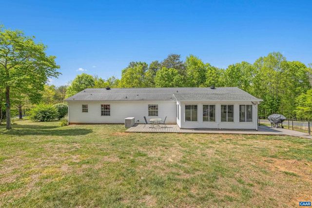 3151 WALDROP CHURCH RD, Louisa, VA 23093