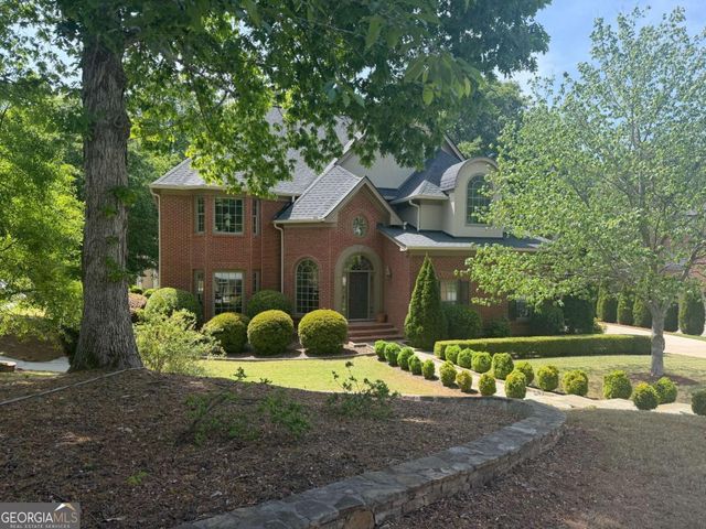 4020 Royal Pennon Court, Peachtree Corners, GA 30092