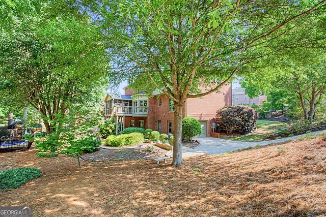 4020 Royal Pennon Court, Peachtree Corners, GA 30092