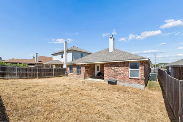 9205 Nathan Drive, White Settlement, TX 76108