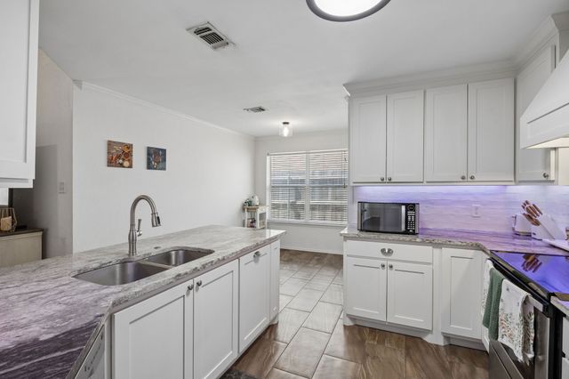 9205 Nathan Drive, White Settlement, TX 76108