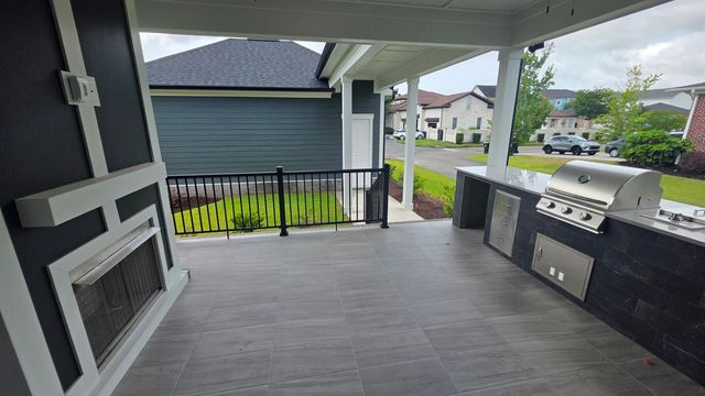 828 Crystal Water Way, Myrtle Beach, SC 29579