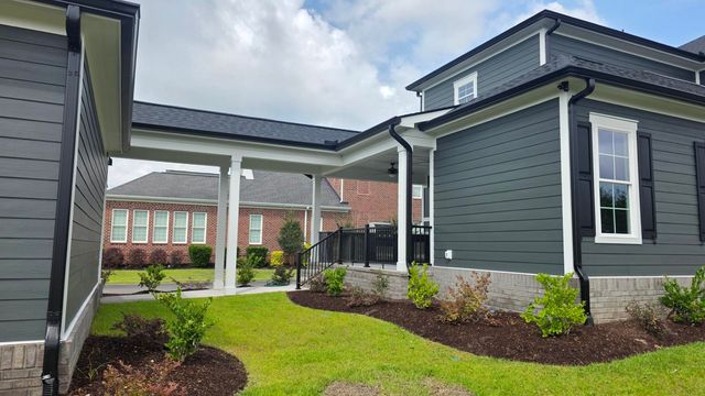 828 Crystal Water Way, Myrtle Beach, SC 29579