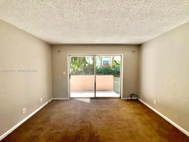 1200 Tallwood Avenue 102, Hollywood, FL 33021