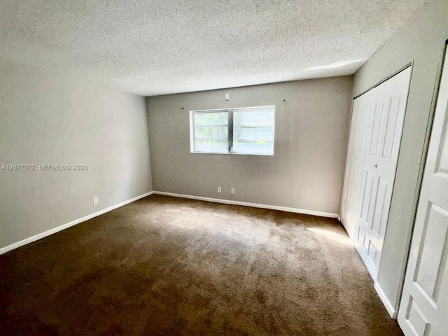 1200 Tallwood Avenue 102, Hollywood, FL 33021
