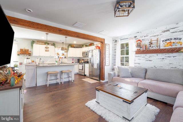 207 S 9TH ST, Millville, NJ 08332