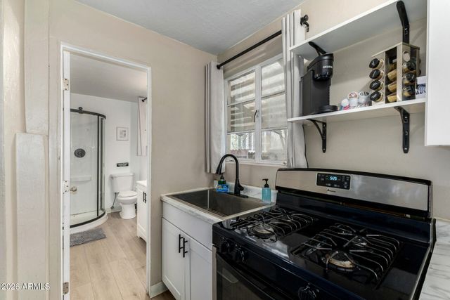 1317 W MONROE Street, Phoenix, AZ 85007