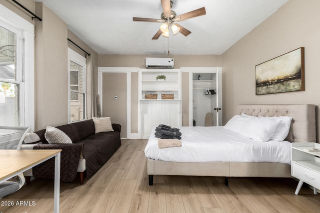 1317 W MONROE Street, Phoenix, AZ 85007