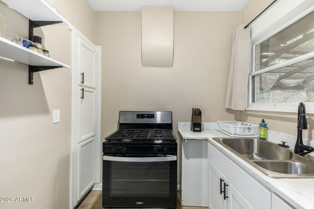 1317 W MONROE Street, Phoenix, AZ 85007