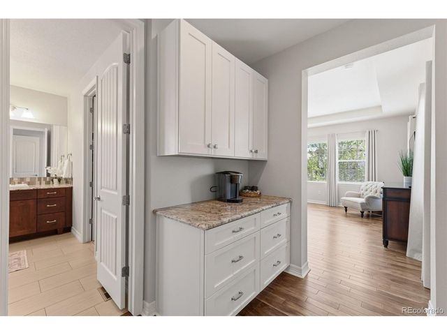 15992 Lookout Pt, Broomfield, CO 80023
