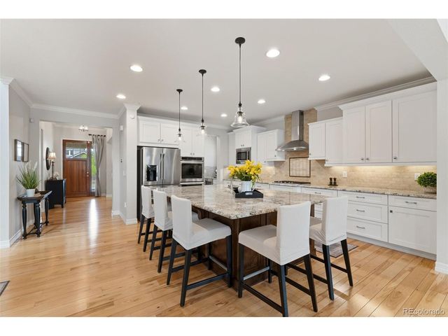 15992 Lookout Pt, Broomfield, CO 80023